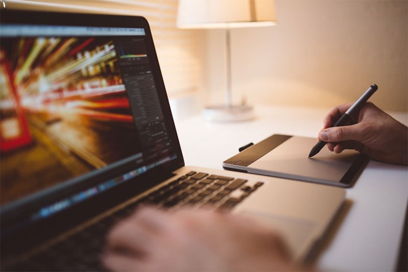 Saca partido de las ventajas de los cursos online para tu proyecto Saca partido de las ventajas de los cursos online para tu proyecto