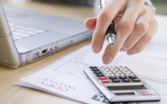 Postgrado en contabilidad facturaplus y nominaplus profesional