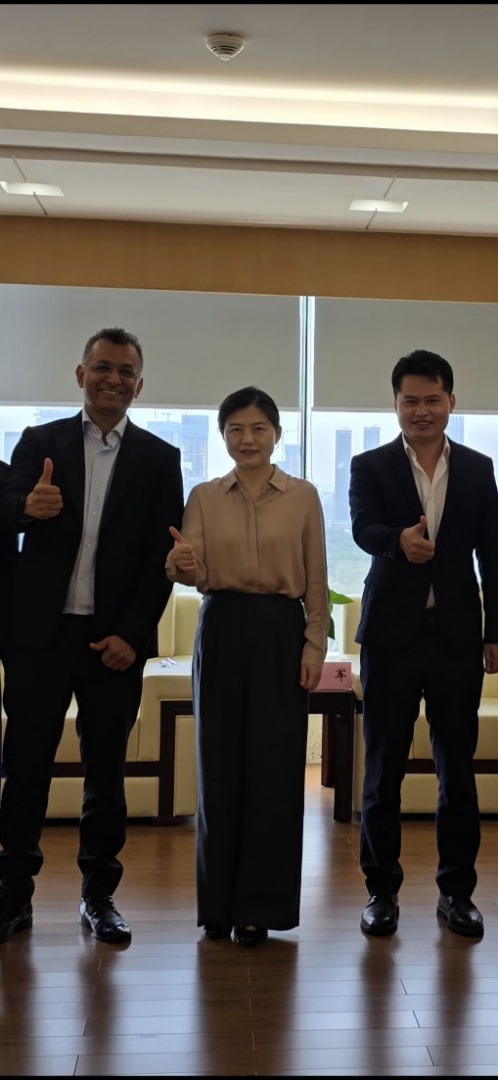 Agradecimientos especiales y visión global para el futuro del comercio internacional Agradecimientos especiales y visión global para el futuro del comercio internacional