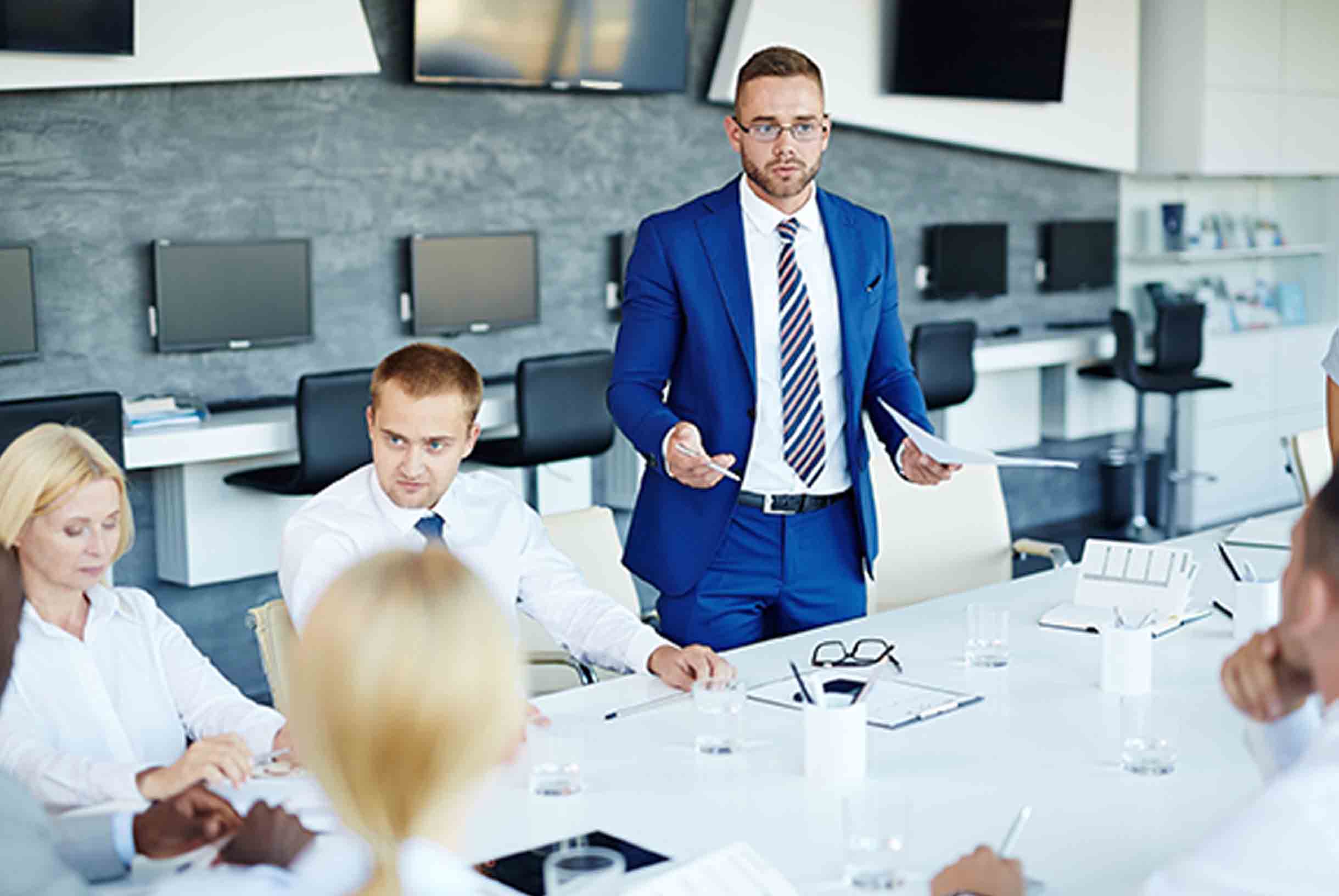 Liderazgo y gestión de equipos